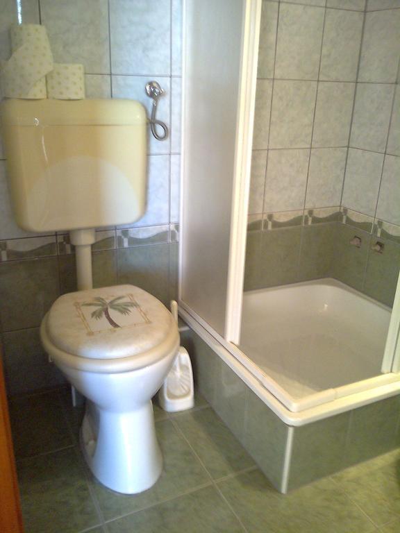 Marina-Bük Apartmanház Camera foto