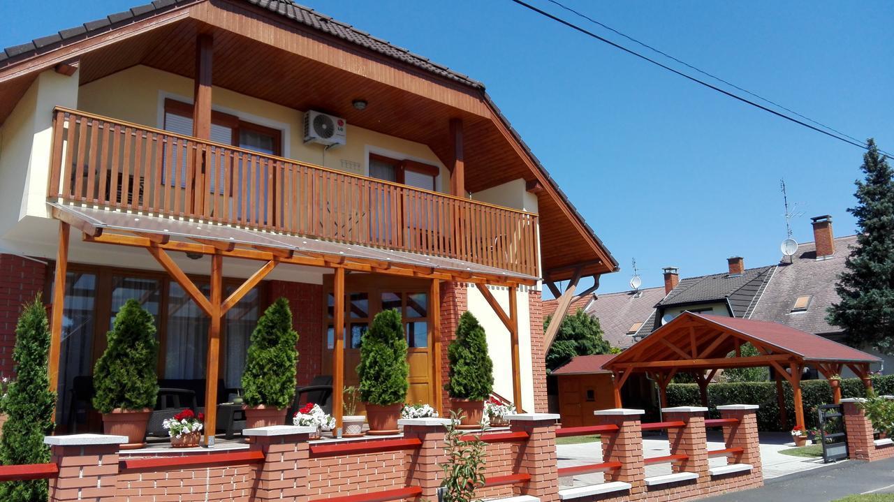 Marina-Bük Apartmanház Esterno foto
